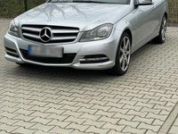Gebraucht Mercedes C180 156 PS (114 kW) 2012 Silber Coupé