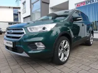 Gebraucht Ford Kuga Titanium 179 PS (131 kW) 2017 Grün SUV