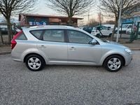 Second-hand Kia Ceed 143 CP (105 kW) 2009 Argintiu Hatchback