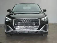 Gebraucht Audi Q2 S-Line 150 PS (110 kW) 2025 Mythos black SUV