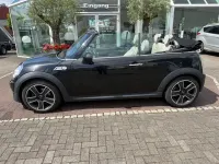 Gebraucht Mini Cooper S Cabriolet 185 PS (136 kW) 2011 Schwarz Cabrio