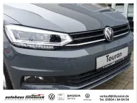 Gebraucht VW Touran Highline 150 PS (110 kW) 2024 Grau Van / Kleinbus
