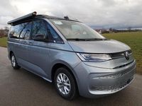 Neu VW T7 Beach 150 PS (110 kW) 2025 Monosilber metallic dach schwarz Van