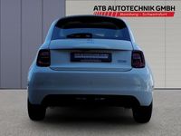 Gebraucht Fiat 500e Basis 86 kW (118 PS) 2024 Weiss Kleinwagen
