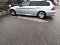 Gebraucht BMW 318 143 PS (105 kW) 2010 Grau Kombi