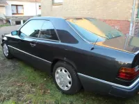 Gebraucht Mercedes 230 132 PS (97 kW) 1992 Schwarz Coupé