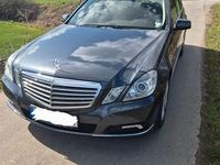Gebraucht Mercedes E220 170 PS (125 kW) 2010 Grau Kombi