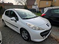 Gebraucht Peugeot 207 95 PS (69 kW) 2009 Weiß Kleinwagen