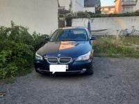 Second-hand BMW 523 190 CP (139 kW) 2008 Albastru Berlinǎ
