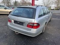 Gebraucht Mercedes E220 Avantgarde 170 PS (125 kW) 2007 Iridiumsilber  metalliclack Kombi