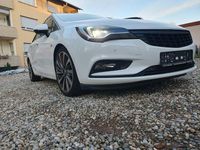Gebraucht Opel Astra Ultimate 160 PS (117 kW) 2017 Weiß Kombi