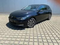 Gebraucht VW Golf VIII Active 131 PS (96 kW) 2021 Deep black perleffekt (metallic) Limousine