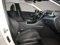 Gebraucht Mercedes C300 204 PS (150 kW) 2025 Weiß Limousine