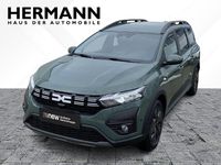 Neu Dacia Jogger Expression 110 PS (80 kW) 2025 Safarigrüngrau (grau) Van / Kleinbus