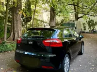 Gebraucht Kia Rio 85 PS (62 kW) 2011 Schwarz Kleinwagen