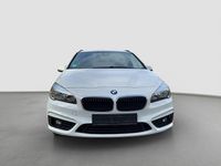 Gebraucht BMW 220 Advantage 192 PS (141 kW) 2017 Weiß Kombi