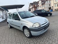 Gebraucht Renault Clio II Authentique 60 PS (44 kW) 2001 Grau Kleinwagen
