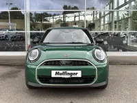 Gebraucht Mini Cooper Favoured 114 kW (156 PS) 2025 Britisch racing green iv (metallic) Kleinwagen