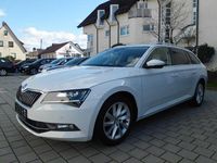 Gebraucht Skoda Superb Style 179 PS (131 kW) 2016 Weiß Kombi