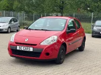 Gebraucht Renault Clio 75 PS (55 kW) 2012 Rot Kleinwagen