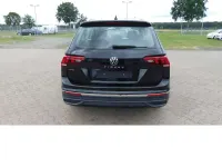 Gebraucht VW Tiguan Life 150 PS (110 kW) 2025 Deepblackperleffektmet c9x SUV