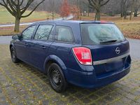 Gebraucht Opel Astra 160 PS (117 kW) 2010 Blau Kombi