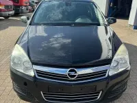 Gebraucht Opel Astra 101 PS (74 kW) 2008 Schwarz