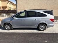 Gebraucht Ssangyong (KGM) Rodius 163 PS (119 kW) 2006 Silber Van / Kleinbus