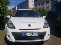 Usata Renault Clio II Expression 75 CV (55 kW) 2010 Bianco Berlina