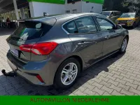 Gebraucht Ford Focus 125 PS (91 kW) 2019 Grau Limousine
