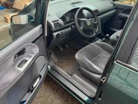 Gebraucht VW Sharan 150 PS (110 kW) 2003 Grün Van / Kleinbus