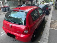 Gebraucht Renault Clio II 75 PS (55 kW) 2010 Rot Kleinwagen
