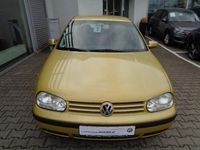 Gebraucht VW Golf IV Edition 105 PS (77 kW) 2000 Gelb metallic Limousine