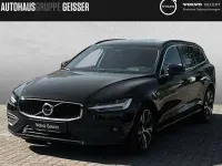Używany Volvo V60 Core 197 KM (144 kW) 2025 Czarny Kombi