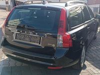 Gebraucht Volvo V50 109 PS (80 kW) 2010 Schwarz Kombi