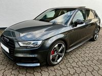 Gebraucht Audi S3 Ambiente 300 PS (220 kW) 2019 Grau Limousine