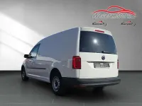 Używany VW Caddy Maxi 102 KM (75 kW) 2017 Biały Minivan