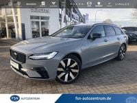 Używany Volvo V90 Plus 349 KM (256 kW) 2025 Szary Kombi