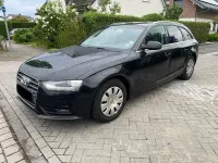 Gebraucht Audi A4 163 PS (119 kW) 2012 Schwarz Kombi