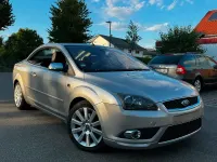 Gebraucht Ford Focus Cabriolet Titanium 145 PS (106 kW) 2007 Silber Cabrio