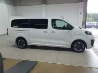 Gebraucht Opel Zafira Life Elegance 177 PS (130 kW) 2022 Jade weiß Van / Kleinbus