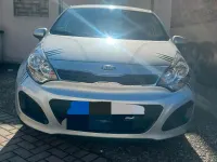 Second-hand Kia Rio 86 CP (63 kW) 2012 Argintiu Berlinǎ
