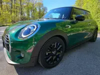Usado Mini Cooper Pepper 136 CV (100 kW) 2020 Verde Utilitario