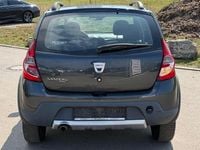 Gebraucht Dacia Sandero Stepway 87 PS (63 kW) 2010 Grau Limousine