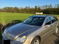 Gebraucht Mercedes C200 Classic 122 PS (89 kW) 2006 Silber Limousine