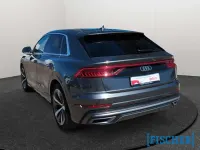 Gebraucht Audi Q8 S-Line 286 PS (210 kW) 2023 Grau SUV