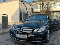Gebraucht Mercedes E220 170 PS (125 kW) 2011 Schwarz Cabrio
