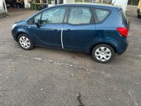 Second-hand Opel Meriva 100 CP (73 kW) 2011 Albastru Monovolum