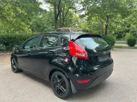 Gebraucht Ford Fiesta 90 PS (66 kW) 2012 Schwarz Kleinwagen