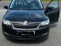 Second-hand Skoda Rapid 105 CP (77 kW) 2015 Negru Hatchback